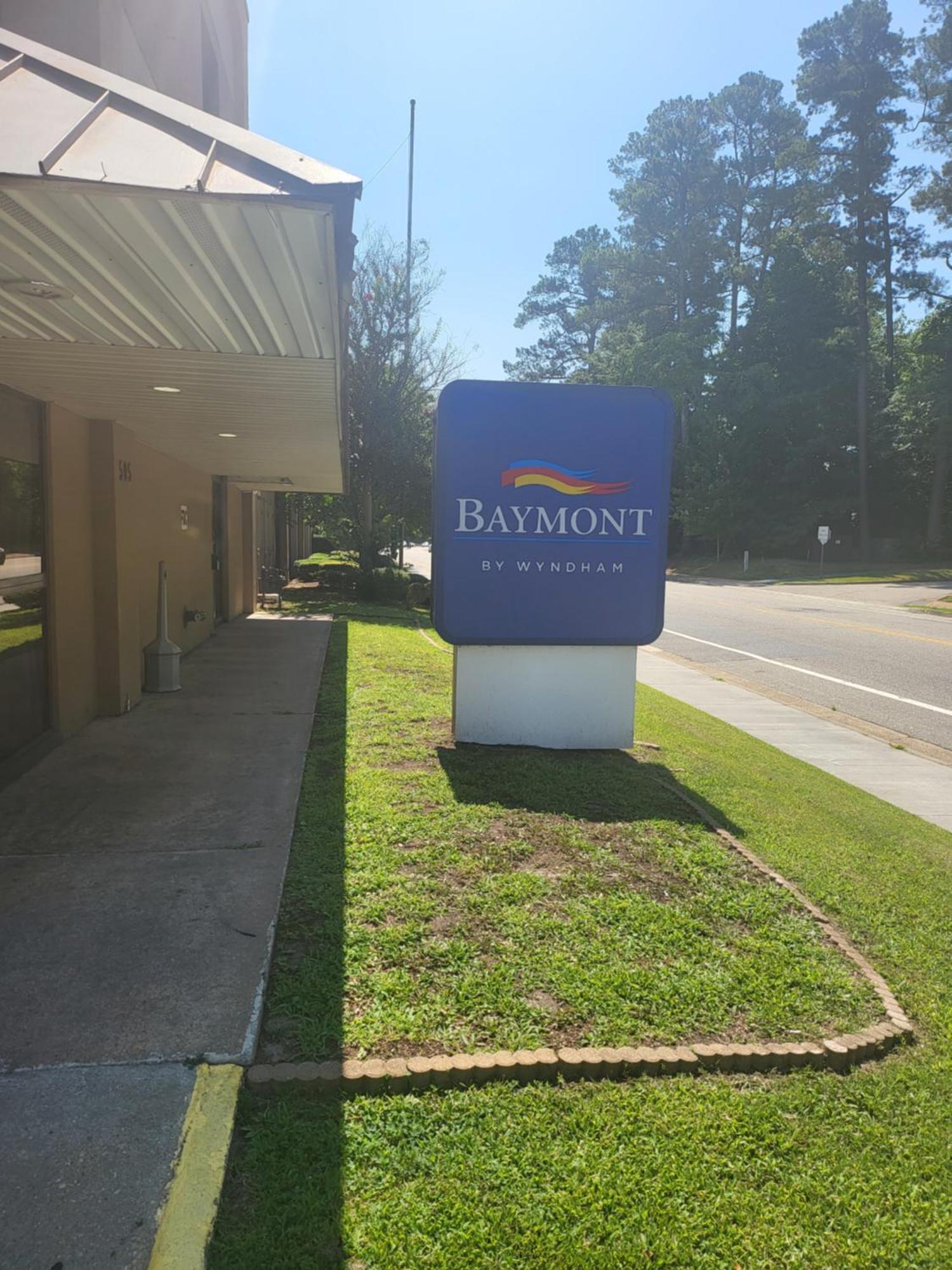 Baymont By Wyndham Williamsburg Hotel Exterior foto
